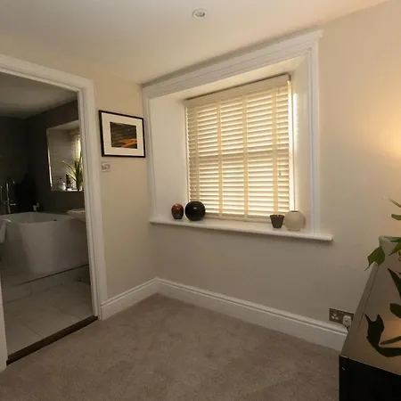 Oulton House - Beautiful Restored 2 Bedroom In Spofforth, Harrogate *