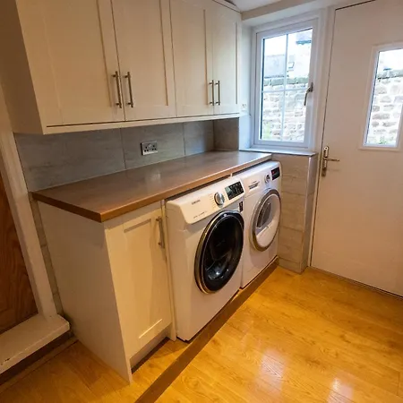 Oulton House - Beautiful Restored 2 Bedroom In Spofforth, Harrogate