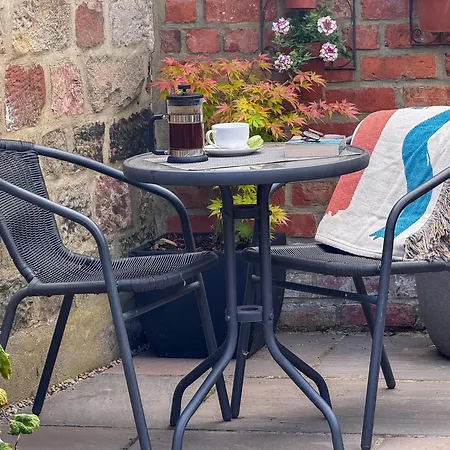 Oulton House - Beautiful Restored 2 Bedroom In Spofforth, Harrogate *