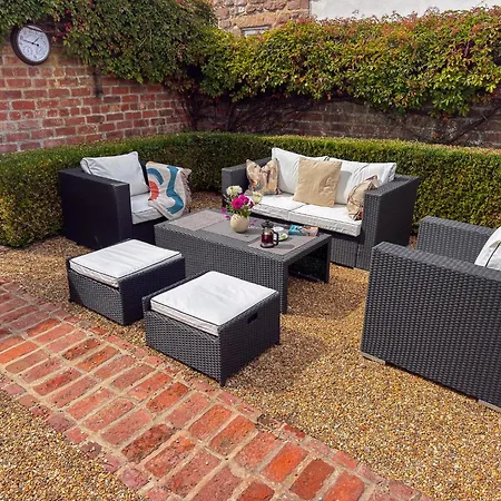 Oulton House - Beautiful Restored 2 Bedroom In Spofforth, Harrogate בית נופש *